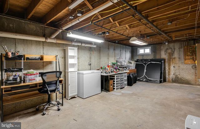 735 CHAMPLAIN DR, King Of Prussia, PA 19406