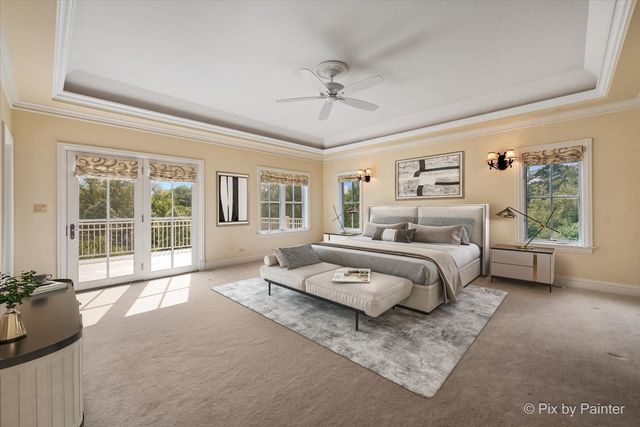 27 W Onwentsia Road, Lake Forest, IL 60045