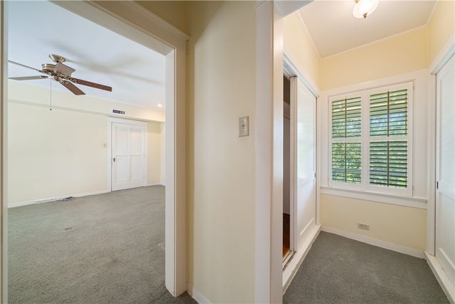 722 W Lee Ave, Kingsville, TX 78363