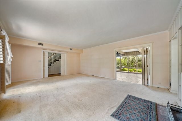 722 W Lee Ave, Kingsville, TX 78363