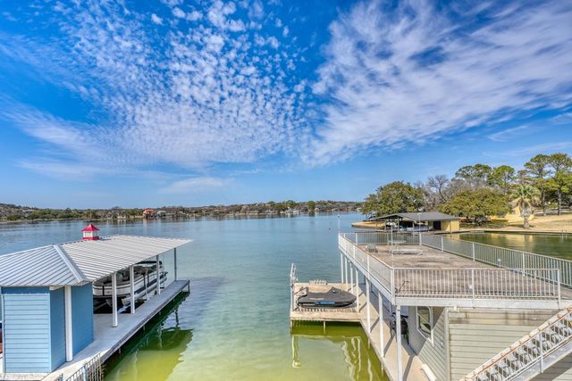 322 Granite Shoals LN, Sunrise Beach, TX 78643