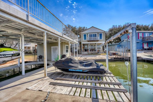 322 Granite Shoals LN, Sunrise Beach, TX 78643