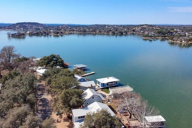 322 Granite Shoals LN, Sunrise Beach, TX 78643