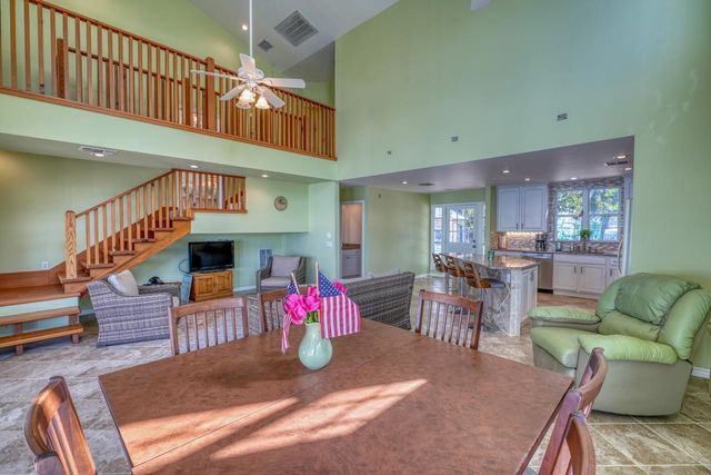 322 Granite Shoals LN, Sunrise Beach, TX 78643