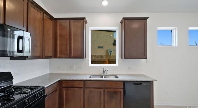 13131 Brutus, San Antonio, TX 78245