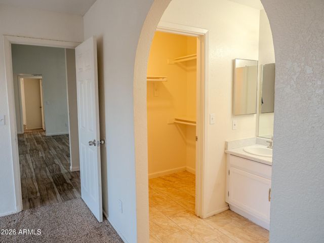 5002 E FAIRBROOK Street, Mesa, AZ 85205