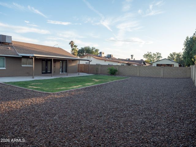 5002 E FAIRBROOK Street, Mesa, AZ 85205