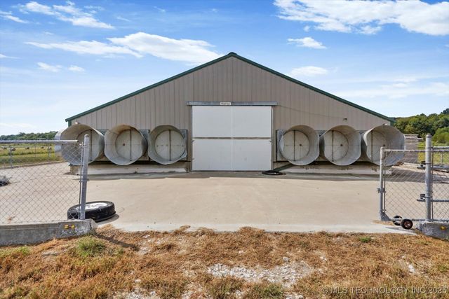 8722 S Cherokee Street, Muskogee, OK 74403