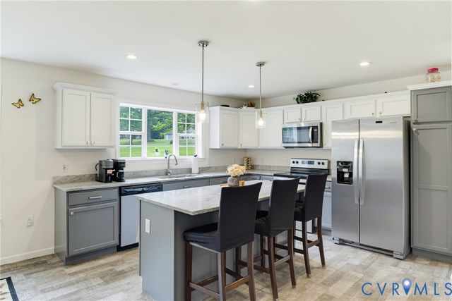 64 Pine Rd, Louisa, VA 23093