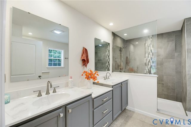 64 Pine Rd, Louisa, VA 23093