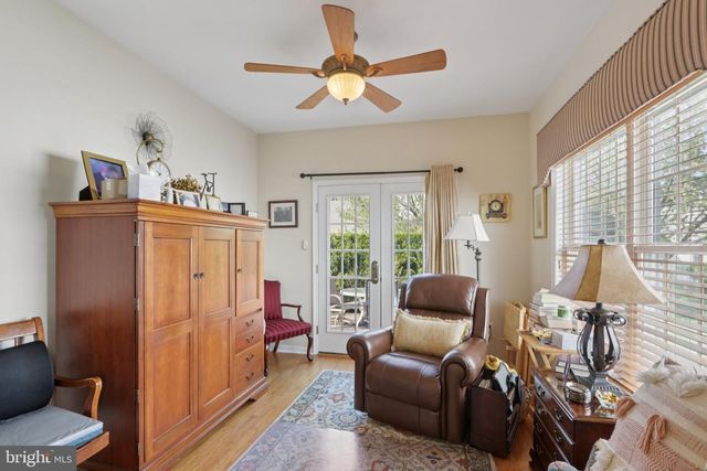 48 SUNSET LN, Columbus, NJ 08022