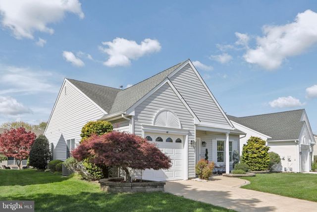 48 SUNSET LN, Columbus, NJ 08022