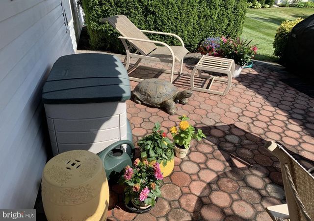 48 SUNSET LN, Columbus, NJ 08022