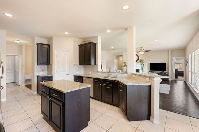 5130 Crawfish Lane, Garland, TX 75043