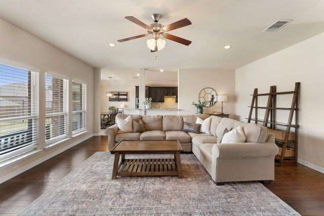 5130 Crawfish Lane, Garland, TX 75043