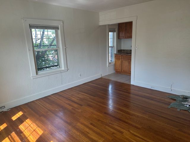 100 Washington Street 27, Quincy, MA 02169