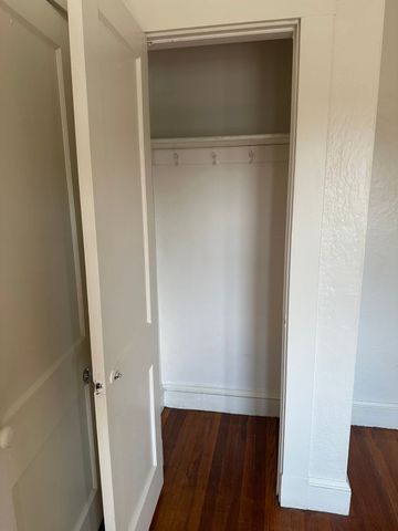 100 Washington Street 27, Quincy, MA 02169