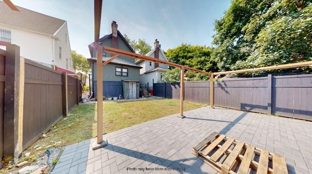 9415 Farragut Road, New York City, NY 11236