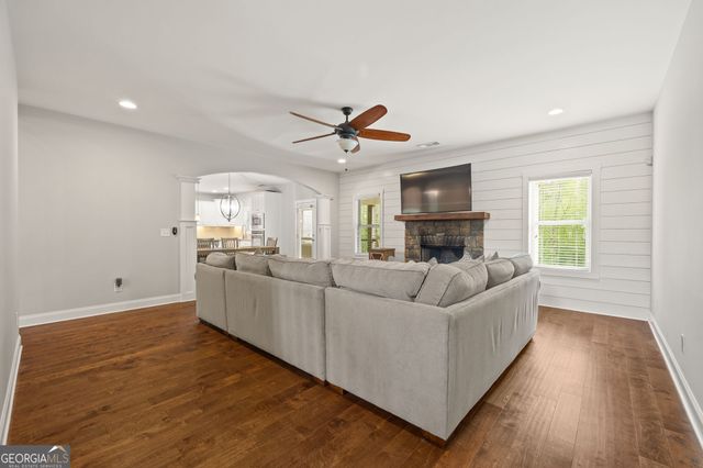 100 Woolsey Park Drive, Fayetteville, GA 30215