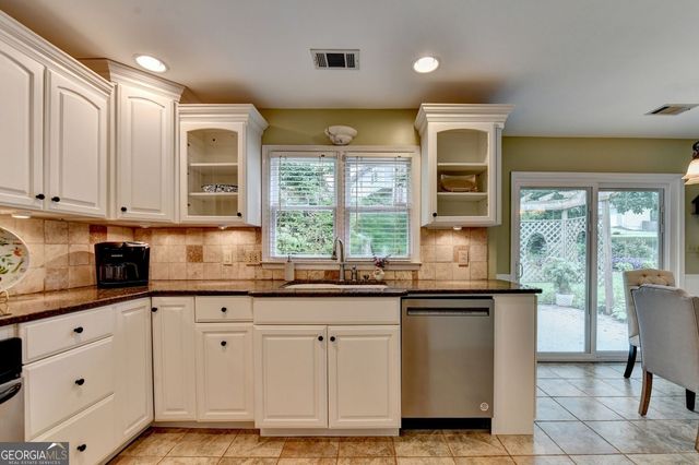 719 Flowers Crossing, Lawrenceville, GA 30044