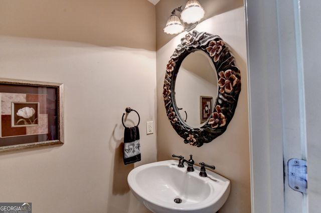 719 Flowers Crossing, Lawrenceville, GA 30044