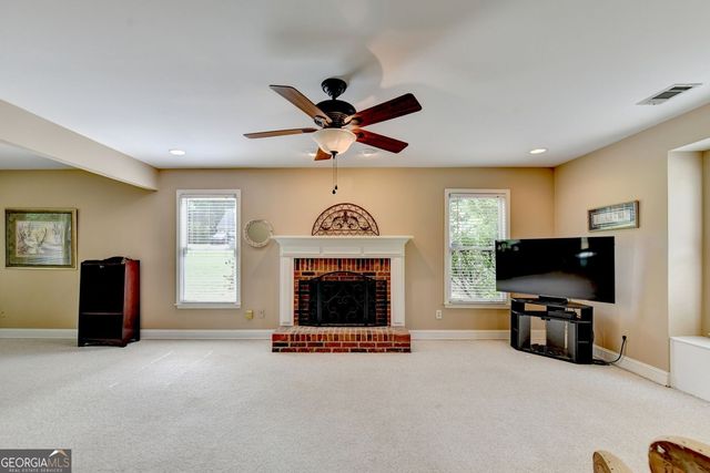 719 Flowers Crossing, Lawrenceville, GA 30044