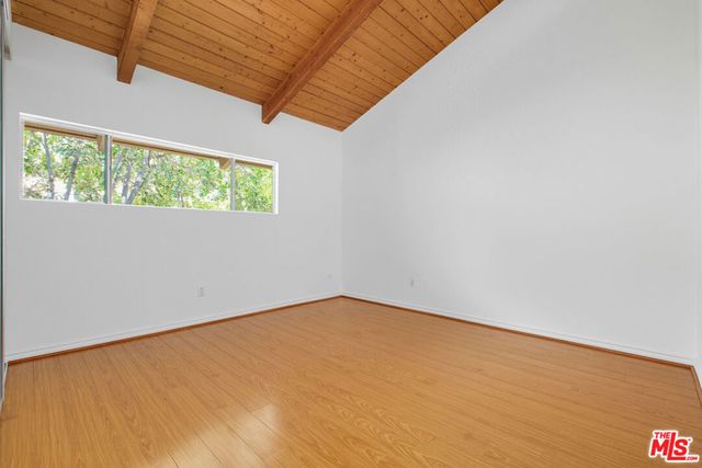 18350 Hatteras Street 253, Tarzana, CA 91356