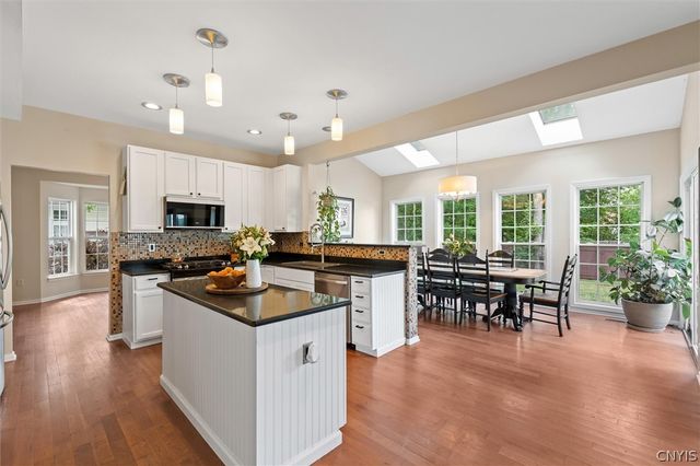 8605 Lydia Lane, Cicero, NY 13039