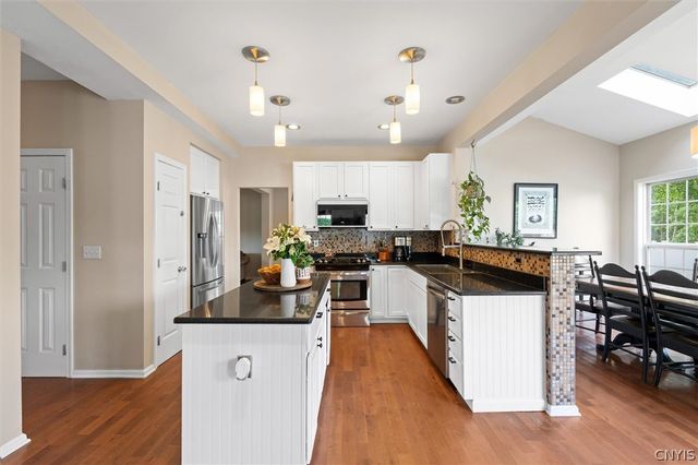 8605 Lydia Lane, Cicero, NY 13039