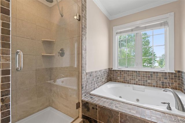 8605 Lydia Lane, Cicero, NY 13039
