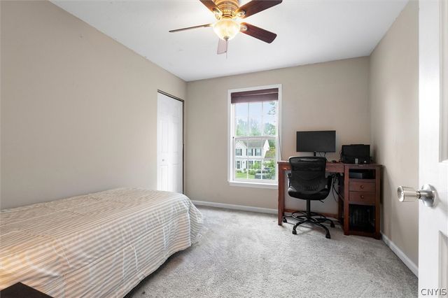 8605 Lydia Lane, Cicero, NY 13039