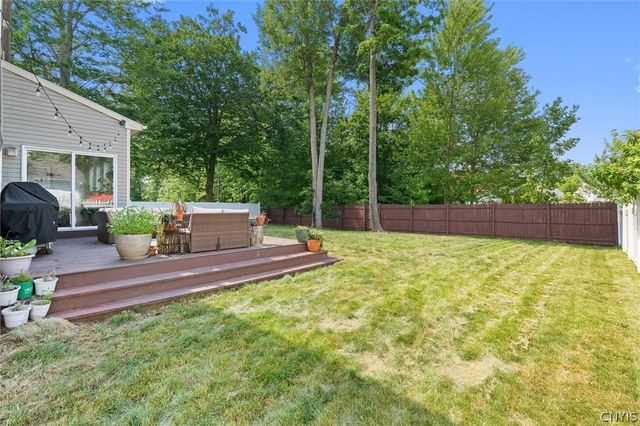 8605 Lydia Lane, Cicero, NY 13039