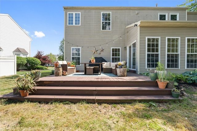 8605 Lydia Lane, Cicero, NY 13039