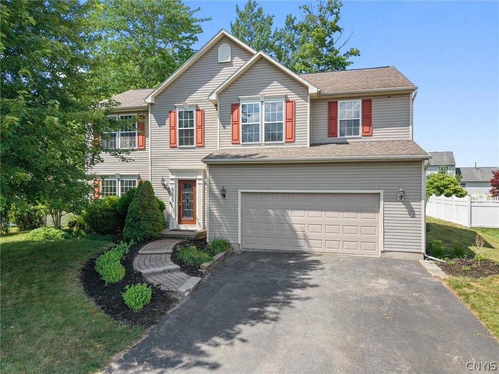 8605 Lydia Lane, Cicero, NY 13039