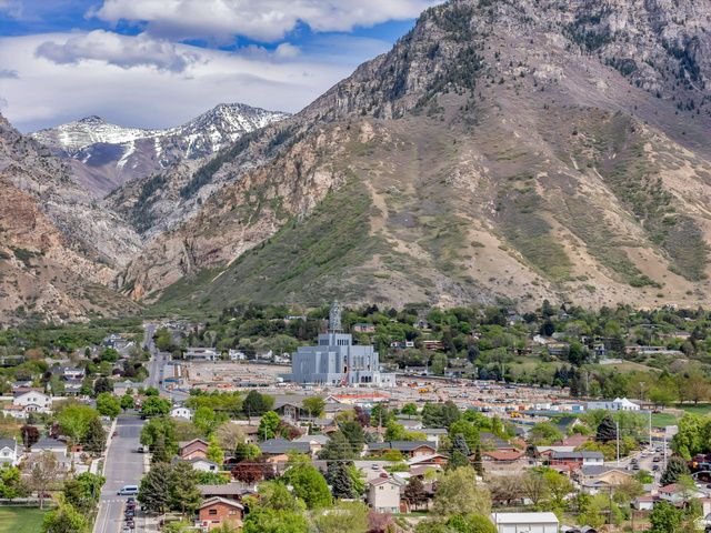 2306 N 390 E, Provo, UT 84604