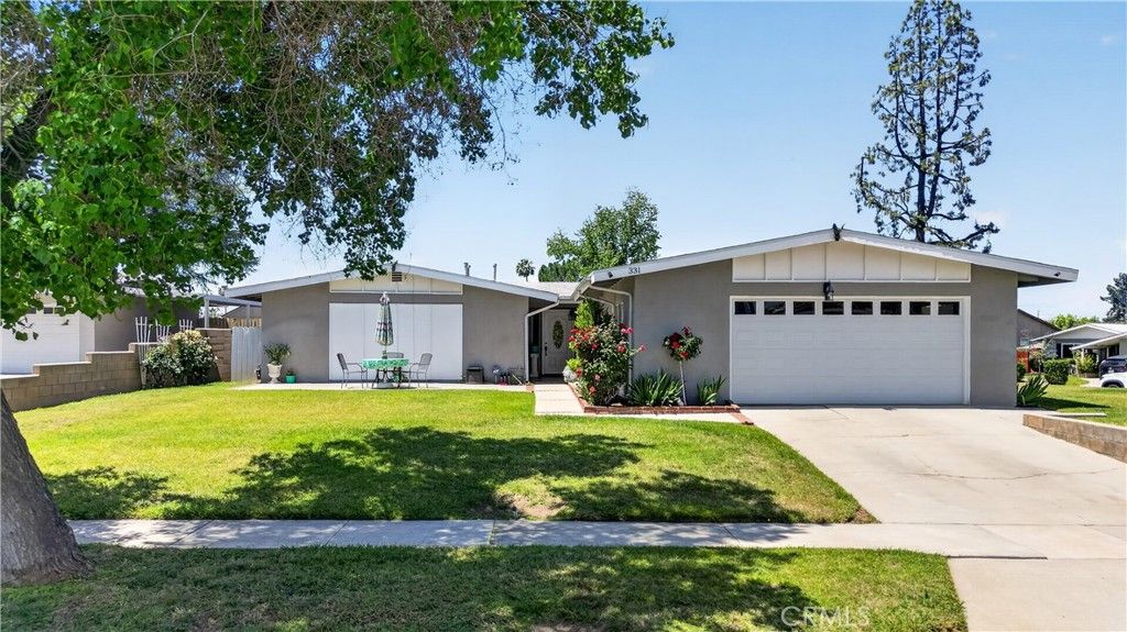 Image 1 of property listing at 331 Lido Street, Redlands, CA 92374