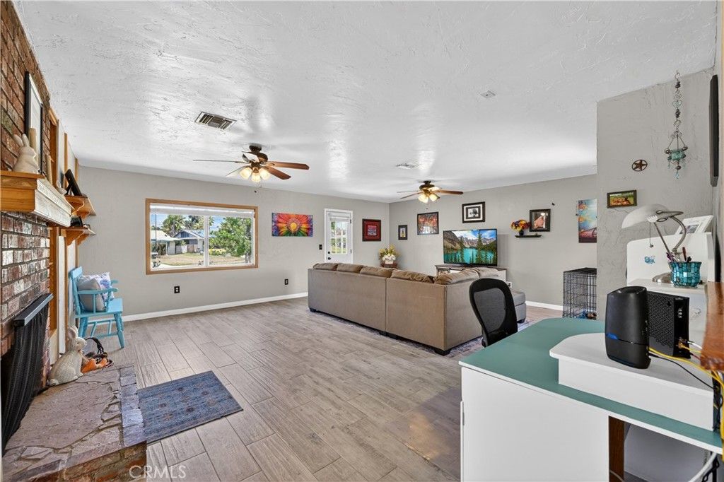 Image 10 of property listing at 331 Lido Street, Redlands, CA 92374