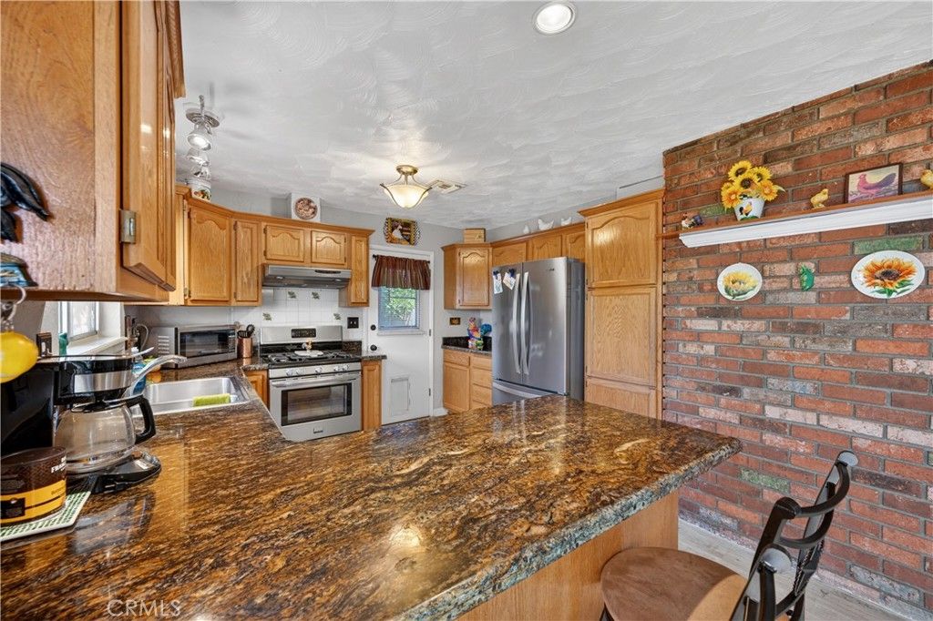 Image 19 of property listing at 331 Lido Street, Redlands, CA 92374