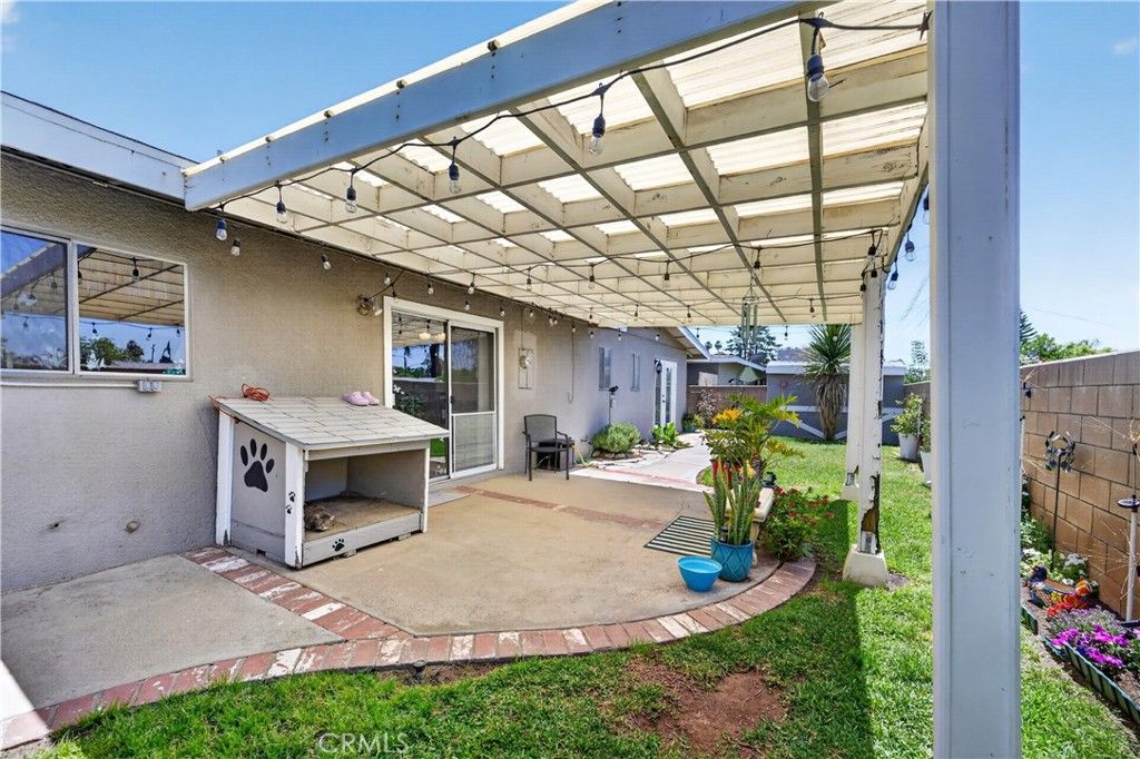Image 32 of property listing at 331 Lido Street, Redlands, CA 92374