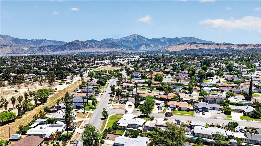 Image 37 of property listing at 331 Lido Street, Redlands, CA 92374