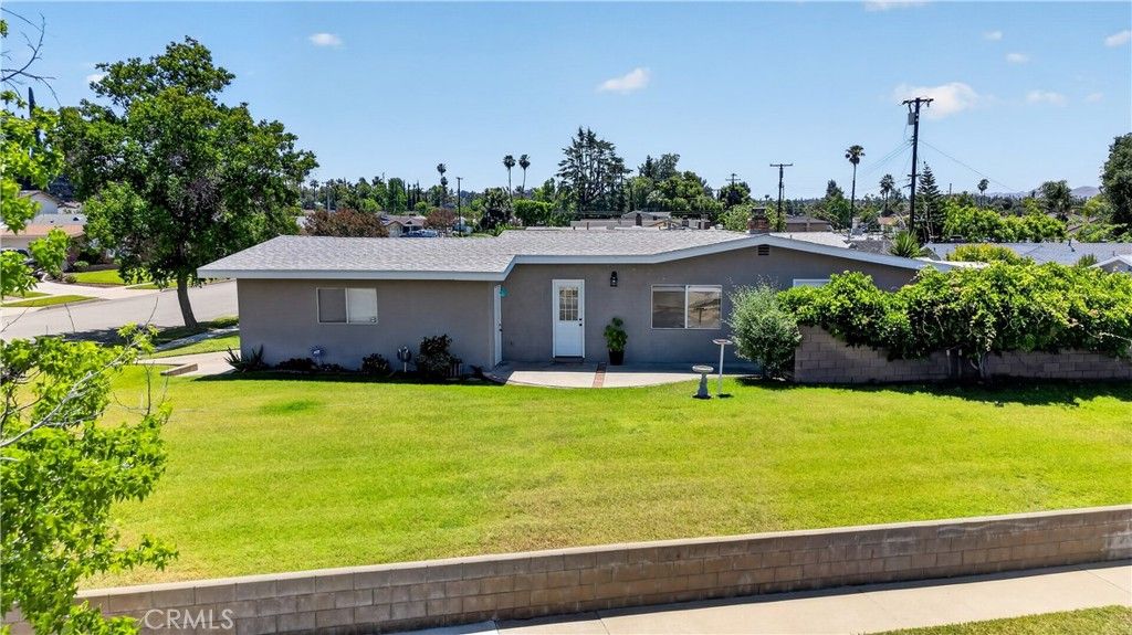Image 5 of property listing at 331 Lido Street, Redlands, CA 92374