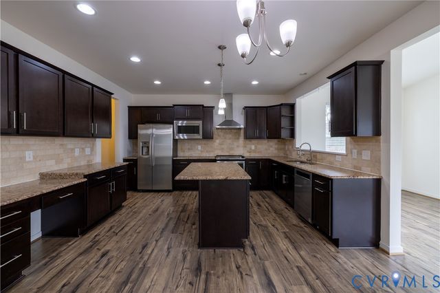 5054 Maben Hill Ln, Glen Allen, VA 23059