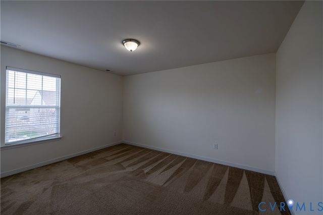 5054 Maben Hill Ln, Glen Allen, VA 23059