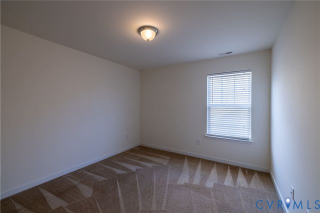 5054 Maben Hill Ln, Glen Allen, VA 23059