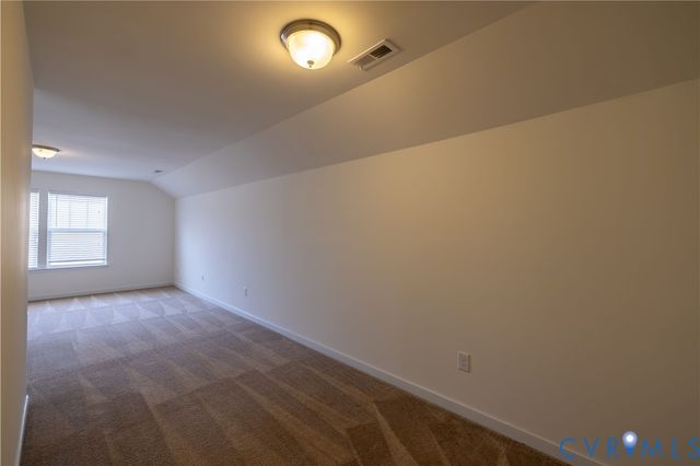 5054 Maben Hill Ln, Glen Allen, VA 23059