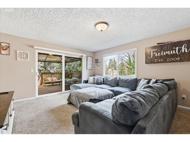 11010 Ne 8TH Ave, Vancouver, WA 98685