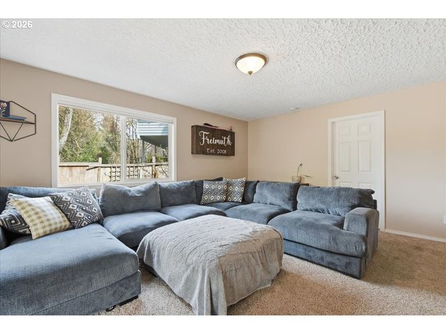 11010 Ne 8TH Ave, Vancouver, WA 98685