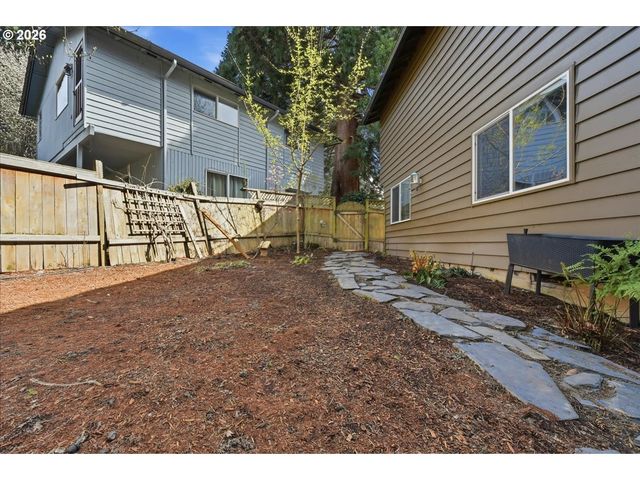 11010 Ne 8TH Ave, Vancouver, WA 98685