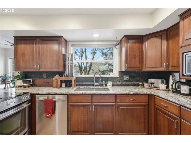 11010 Ne 8TH Ave, Vancouver, WA 98685