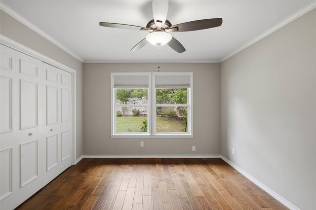105 Tallstar DR, Lakeway, TX 78734